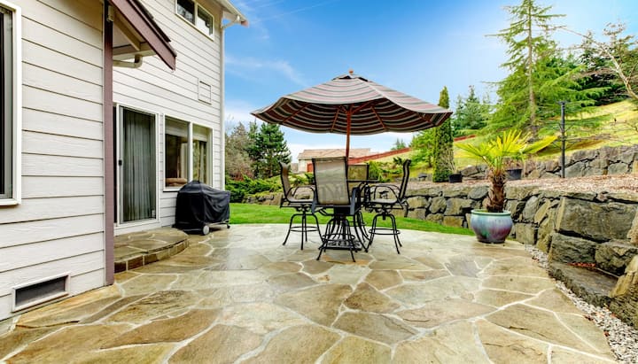 Beautifully Textured and Patterned Concrete Patios in Memphis, Tennessee area!